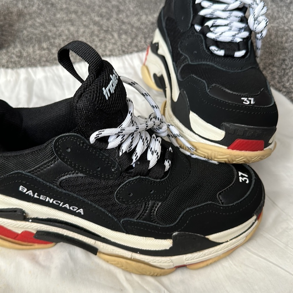 Balenciaga triple S sneakers - Picture 7 of 7